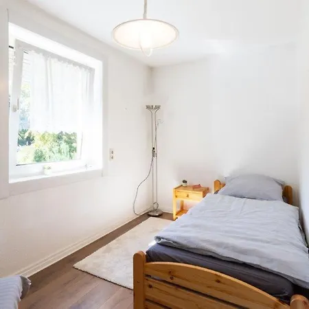 בית נופש Perle Am Maschsee. Ein Haus Mit Garten Und 4 Zimmern